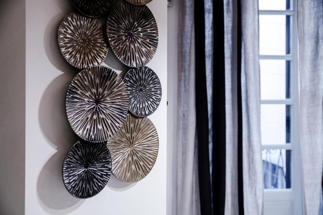 La Finestra Sul Duomo - The House Of Travelers Apartment Como Exterior photo